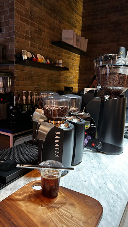 V60 كافيه كافيه - Saudi Arabia|Nairyah 36451|CCUA4445، 4445 علي بن ابي طالب، 7603، حي الفيصلية،