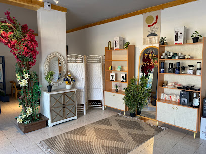 حزة حلا - الوجه - +966 55 066 7531