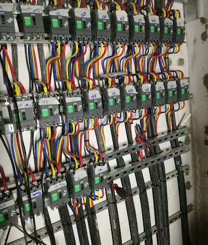 المكتب الرئيسي في صنعاء - الرياض - +966 11 405 0775