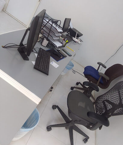 مكتب ركن المفرق للخدمات - نجران - +966 53 374 4498