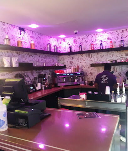 قهوة فيوليت - سكاكا - +966 58 035 4521