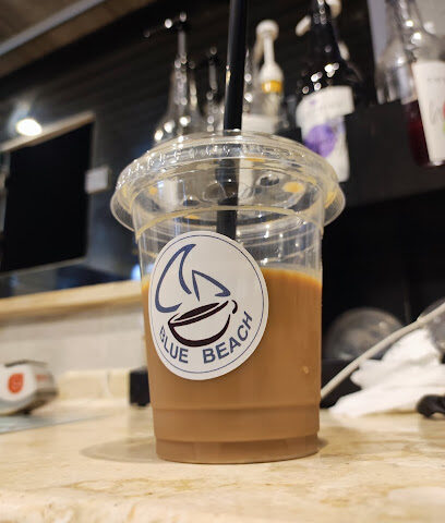 الشاطئ الأزرق - أملج -