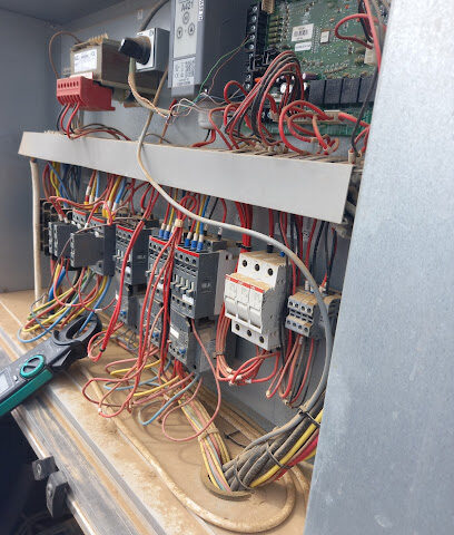 ورشة عسير - خميس مشيط -