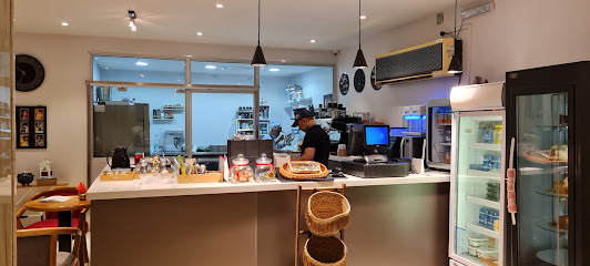 مقهى الزيزفون - صفوى - +966 54 113 3450