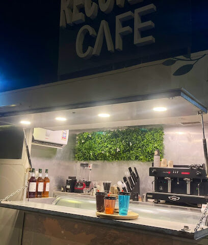 ريكري كوفي - تنومة - +966 54 576 6507