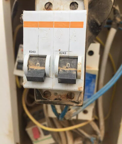 عامل كهرباء القريات - القريات - +966 50 337 4157