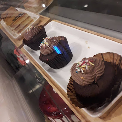 كنوز الحلوى للحلويات والقهوه - طريف -