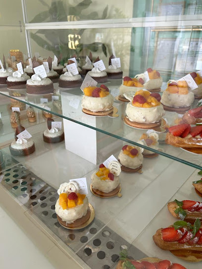 مخابز الشمس (حلويات ومعجنات) مؤسسة مخبوزات الشمس للحلويات - Saudi Arabia|Ad Darb 89881|6327|3184 شارع الملك عبدالعزيز