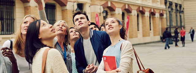 (إي أف) الدراسة في الخارج EF - الخبر - +966 54 792 6492