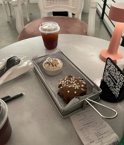 ميلك كيك بيكري Milk Cake Bakery - سكاكا -